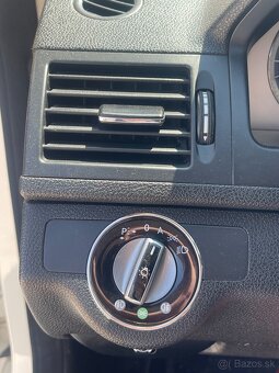 Mercedes W204 - 9