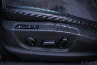 Škoda Octavia Combi 1.6 TDI CR DPF Elegance - 9