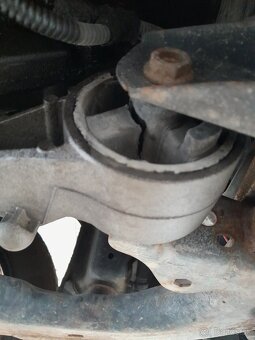 Autoservis a opravu osobných aút v Topoľčanoch. - 9