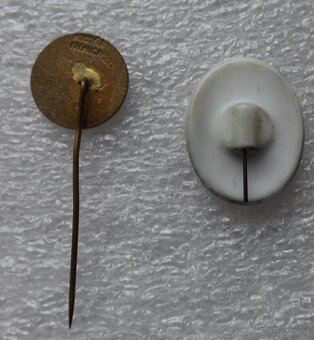 odznaky - armáda, spolky, šport i iné - 9