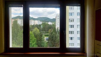 Prenájom, 3-izbový zariadený slnečný byt, Sásová - 9