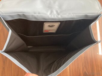 Svetlomodrý batoh Herrschel - 9