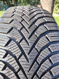 205/60 r16 zimne pneumatiky - 9