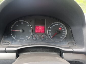 Volkswagen Golf 5 2.0tdi 103kw Manuál - 9