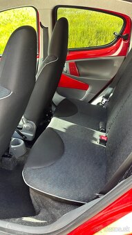 Peugeot 107 1.0 2011 50kw Benzin - 9