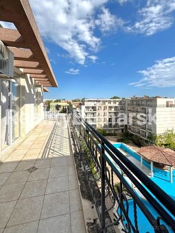 Zařízený apartmán 2kk (53 m²) s výhledem na bazén DAWN PARK - 9