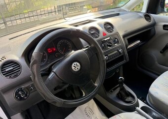 Volkswagen Caddy 1,9TDi MAXI Nová STK regály nafta manuál - 9