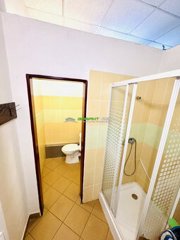 Prenájom kancelária 30 m2, Prešov, Františkánske námestie - 9