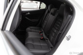 Mercedes-Benz GLA 180 - 9