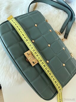 GUESS Gemma crossbody kabelka nová - 9