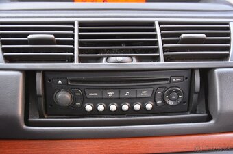 Citroen C8 2.2 HDi 7 miest, nová TK a EK - 9