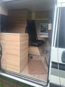 Dodávka auto karavan Peugeot Boxer 2.2 HDi 2015 - 9
