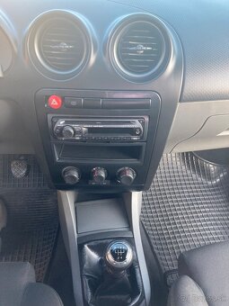 Seat Ibiza 1.4 benzín - 9