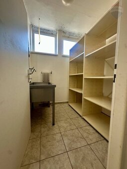 PRENAJOM: OBJEKT NA PODNIKANIE, DUNAJSKÁ STREDA - SÍDL. ZÁPA - 9