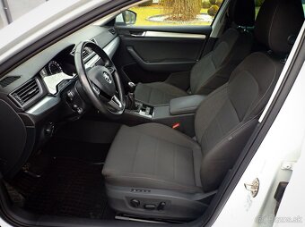 ŠKODA SUPERB COMBI 2.0TDI 110kW - MATRIX, NAVI, ŤAŽNE - 9
