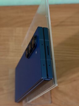 Dobrý deň Ponúkam na predaj Samsung Galaxy Z Fold 6 256GB - 9