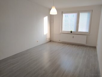 🌟 LUXUSNÝ 4-IZBOVÝ BYT NA PRENÁJOM – 82 m², BALKÓN S VÝHĽAD - 9