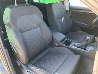 ŠKODA SUPERB COMBI 2.0TDI SCR ACTIVE DSG - 9