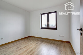 Na predaj: 4izbový rodinný dom – Šamorín-Bučuháza, stav šta - 9