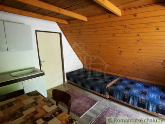 Viničný domček s altánkom, vinicou a ovocným sadom v Malýc - 9