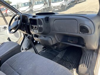 Prodám Ford Transit 2.0TDCi,74kw. Nové v ČR. v TP 7 míst. - 9