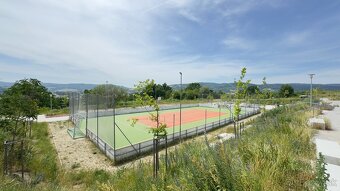 3 izbový priestranný byt sídl. Vinbarg - 9