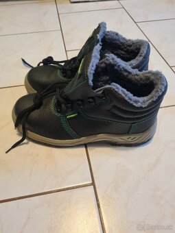 Pracovne topanky 43, 45 - 9