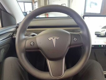Tesla Model Y Long Range Dual Motor AWD 4x4 378 kw - 9