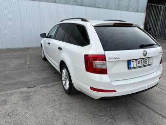 Škoda Octavia Combi 1.6 TDI Ambition - 9