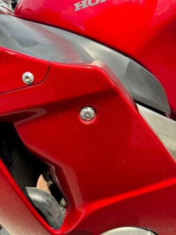 Honda CBR 1100 XX Super Black Bird - 9