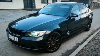 BMW E90 320i - 9