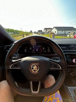 Škoda Superb 2.0TDI 140kw Sportline - 9
