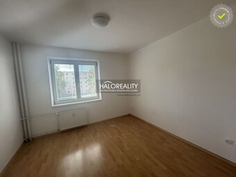 HALO reality - Prenájom, trojizbový byt Prievidza, Centrum - 9