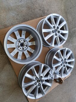 Mazda 3 cx-30 cx-3 cx-5 cx-7 kia 5x114,3 r18 - 9