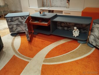 Nočné stolíky +zrkadlo - 9