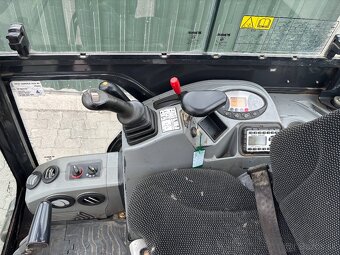 Minibager Bobcat E 19 - 9