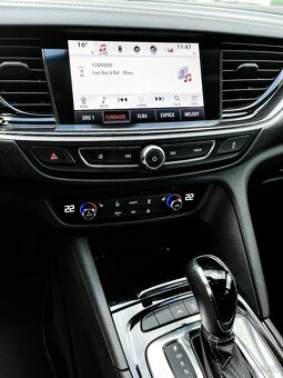 OPEL Insignia Sports Tourer Diesel 2.0 CDTI Innovation - 9
