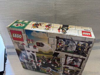 LEGO Kingdoms 7948 - 9