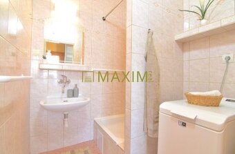 2,5 izbový byt na Benkovej ulici, spodná časť Klokočiny, inv - 9