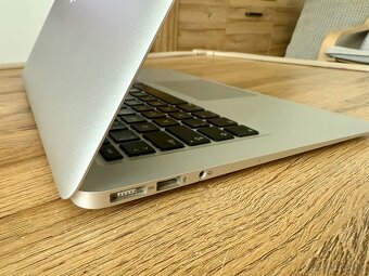 McBook Air 13’’ Silver (model 2017) - 9