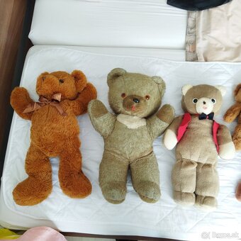stare babiky, moncici,hracky... - 9