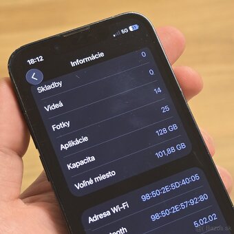 iPhone 13 mini – 128 GB, čierny - 9