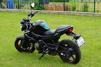 Yamaha XJ6n - 9