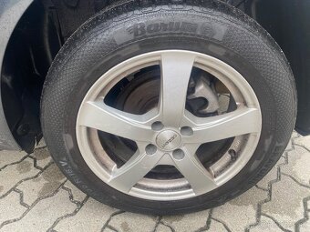 Predam renault megane1.4 16v 72 kv facelift rok viroby2009 - 9