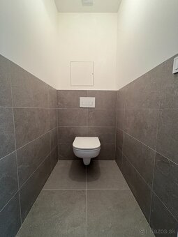 Posledný 4 - izbový byt s 2 balkónmi a kobkou - 9