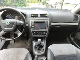 Škoda Octavia combi 1.6tdi - 9
