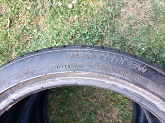 4ks letné 225/40R18 - 9