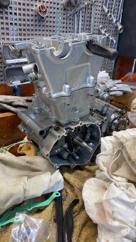 Yamaha yzf250 - 9