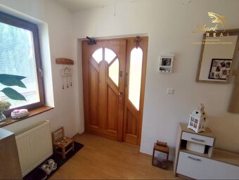 REZERVOVANÉ - Nová cena Výnimočný dvojgeneračný dom na pred - 9