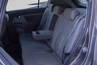 Kia Sportage 2.0 CRDi VGT 4WD EX - 9